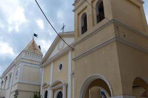 Die Agios Markos Kirche und das Solomos Museum in Zakynthos-Stadt