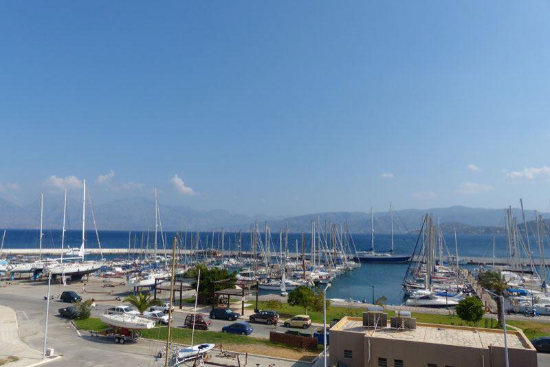 Die Marina von Agios Nikolaos