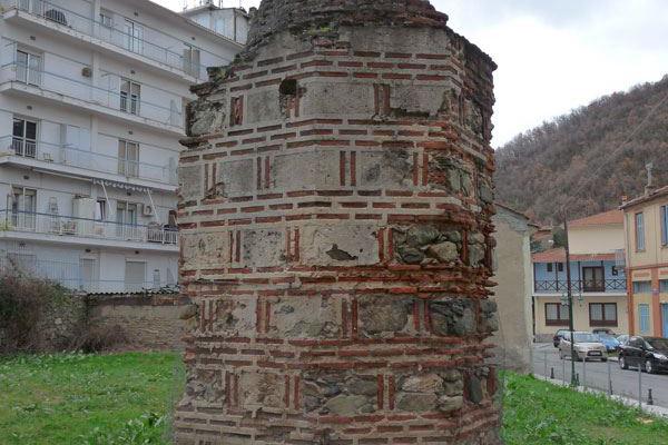 Reste der byzantinischen Stadtmauern in Florina