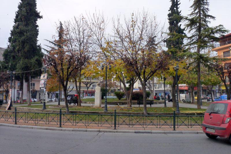 Der zentrale Platz in Giannitsa
