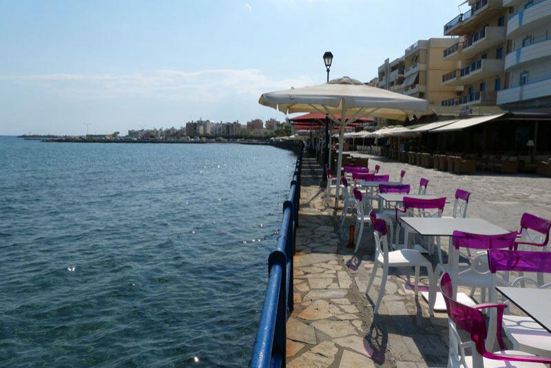 Cafés am Meer in Ierapetra