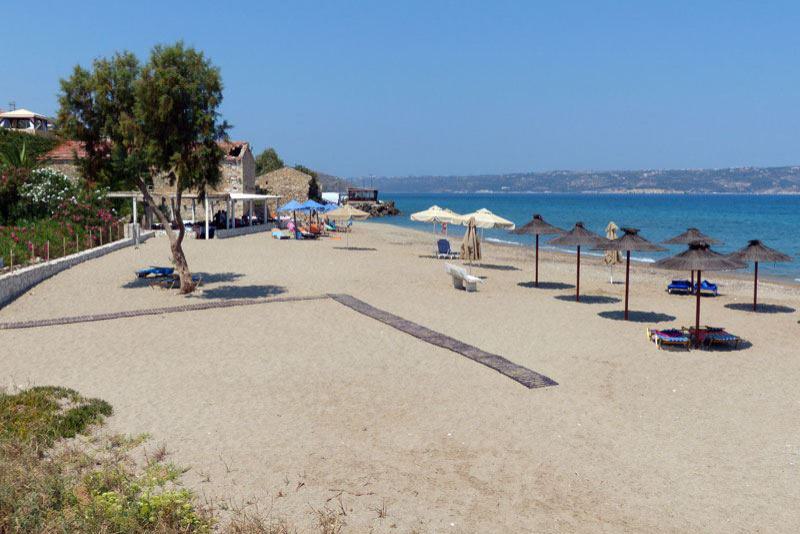 Hauptstrand von Kalives
