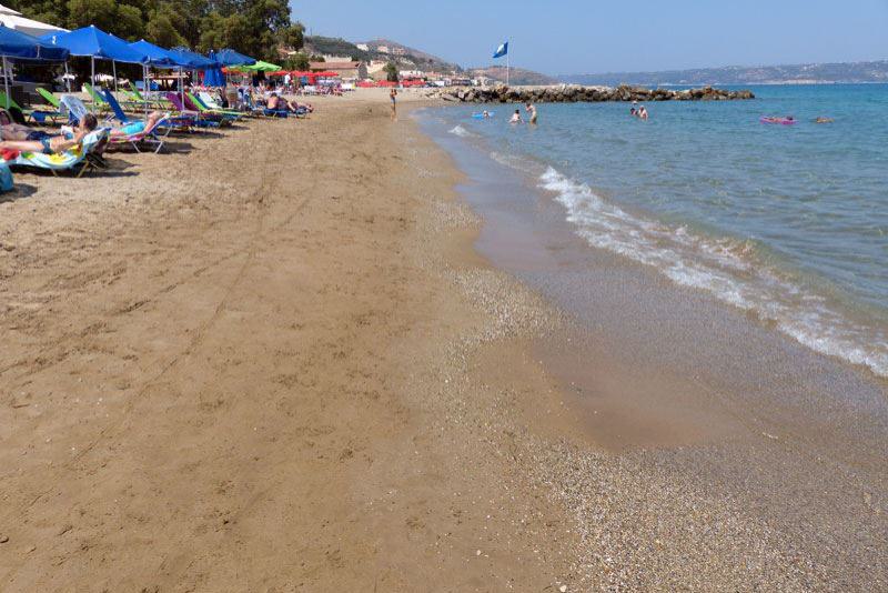 Strand von Kalives Blick Richtung Westen