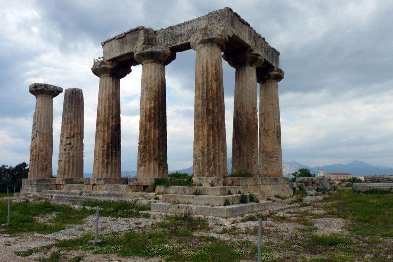 Der Apollo-Tempel in Korinth