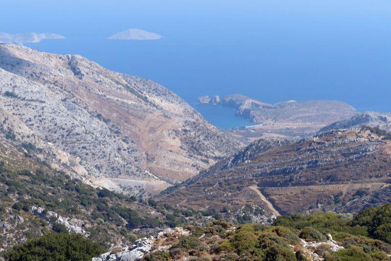 Berge und Meer auf Naxos