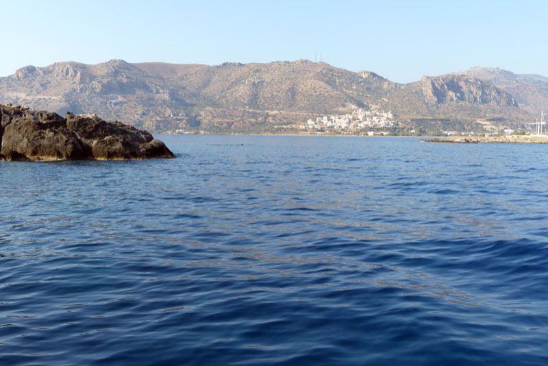 Einfahrt in den Hafen von Paleochora
