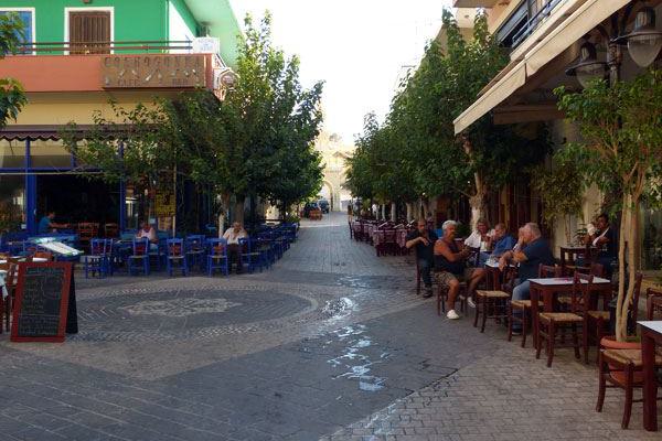 Hauptstraße von Paleochora